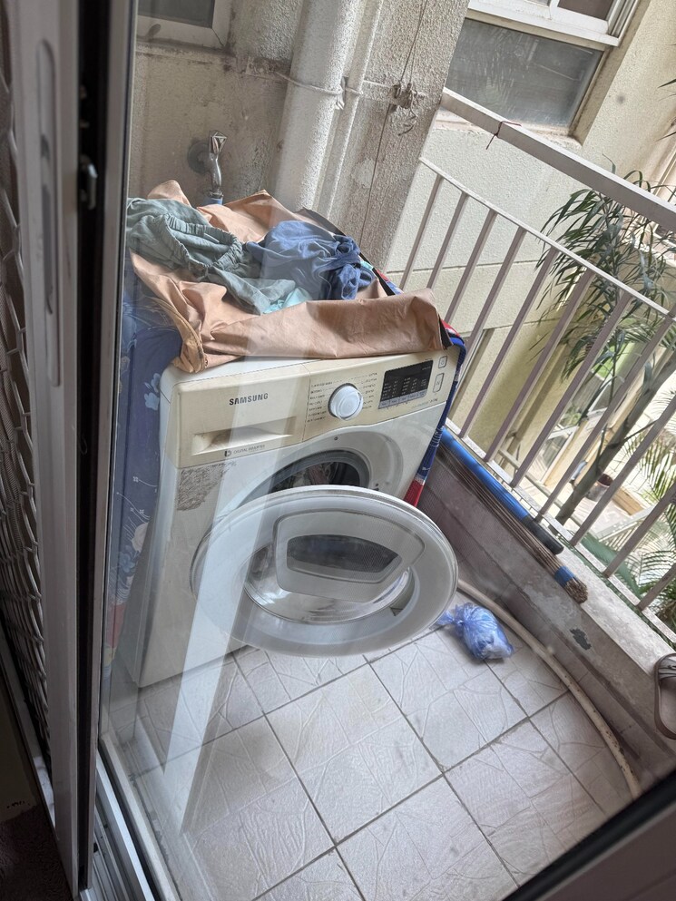 Bathroom, international airport road 2 Bedroom 1050 Sq.Ft. Apartment In International Airport Road Zirakpur 9300718