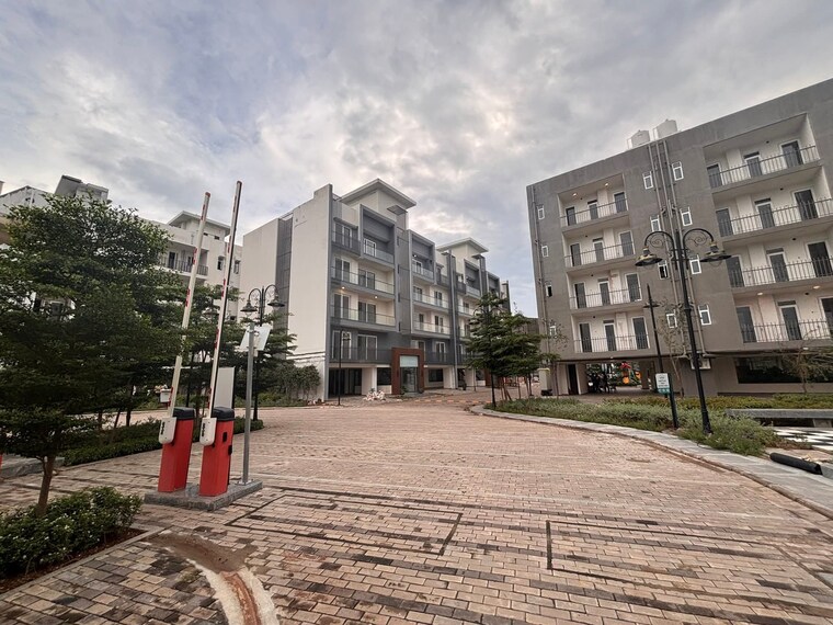 Exterior View, smart-world-gems 2.5 Bedroom 1150 Sq.Ft. Apartment In Sector 89 Gurgaon 9300779