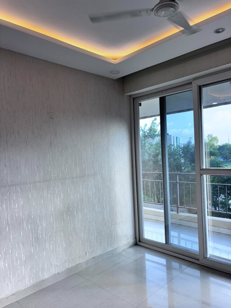 Room, maya-green-lotus-saksham 3 Bedroom 1346 Sq.Ft. Apartment In International Airport Road Zirakpur 9300744