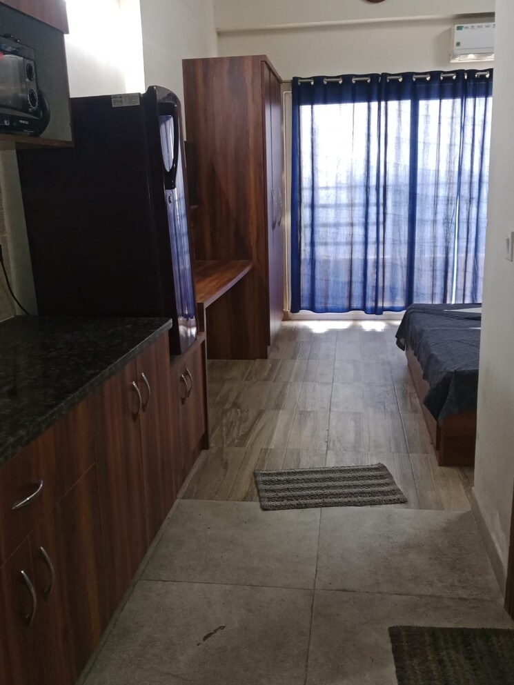 Bedroom, paramount-golfforeste 1 Bedroom 435 Sq.Ft. Apartment In Zeta I Greater Noida Greater Noida 9300771