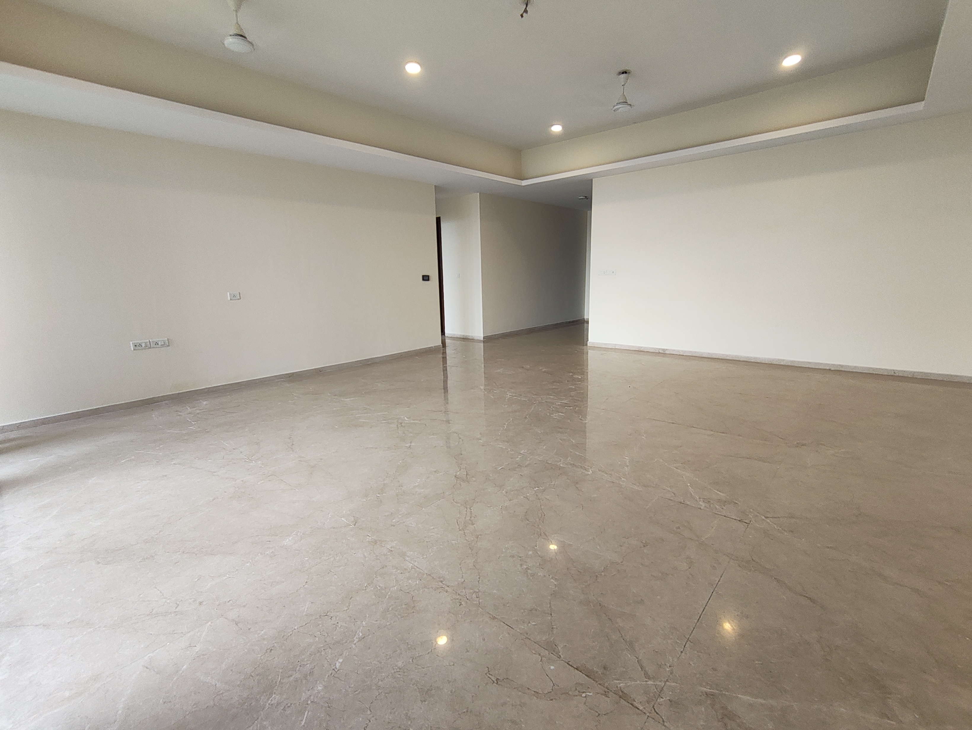 3 BHK Apartment For Rent in Raheja Empress