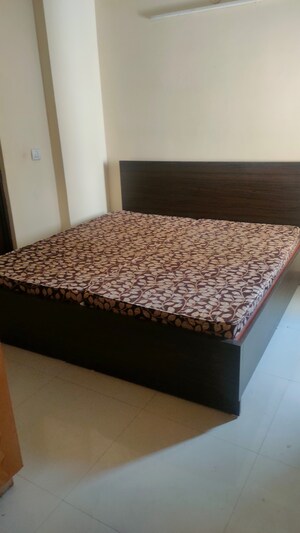 Bedroom in 2 BHK Apartment at Maxheights Dream Homes, Kundli – for Rent