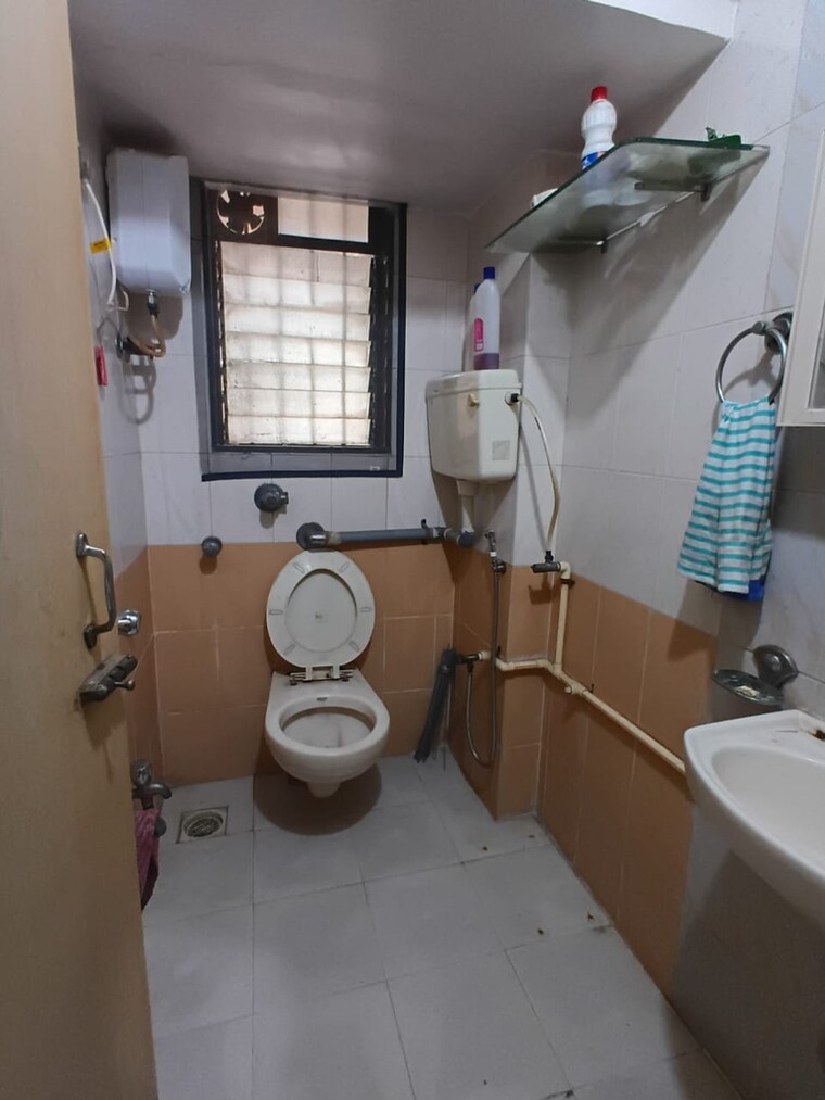 Team Area, abrol-krishna-utsav 1 Bedroom 400 Sq.Ft. Apartment In Malad West Mumbai 9300814