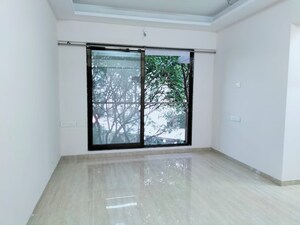 Room in 1 BHK Apartment at Je And Vee Om Trimurti, Malad East – for Rent