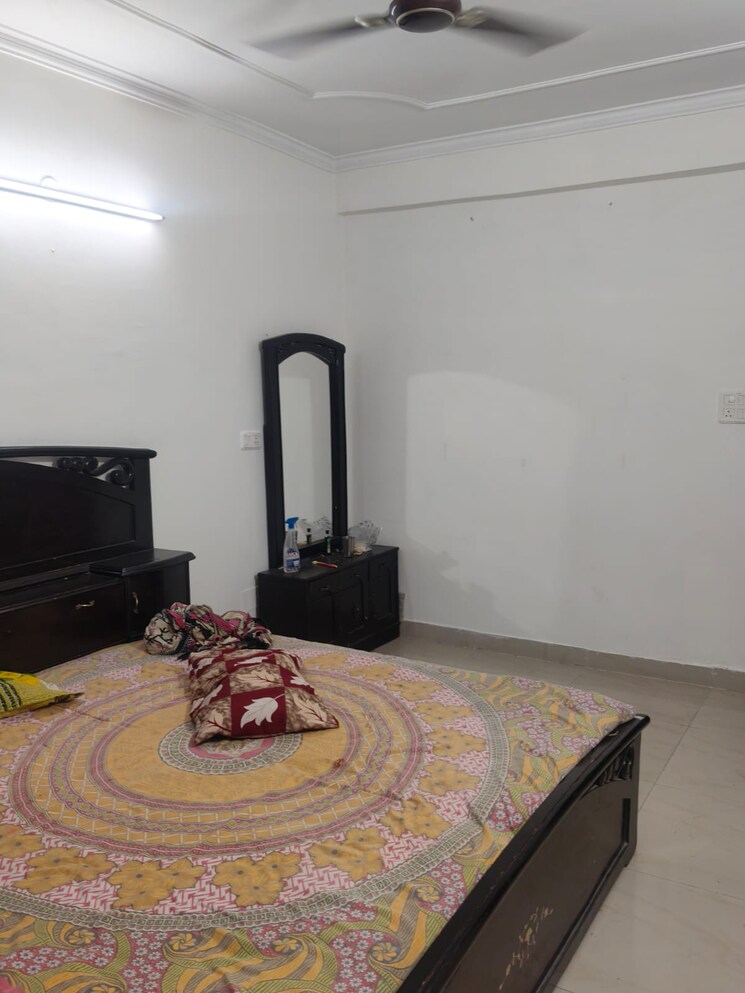 Bedroom, rkm-springdale-tower-ii 2 Bedroom 1300 Sq.Ft. Apartment In Lohgarh Zirakpur 9300808