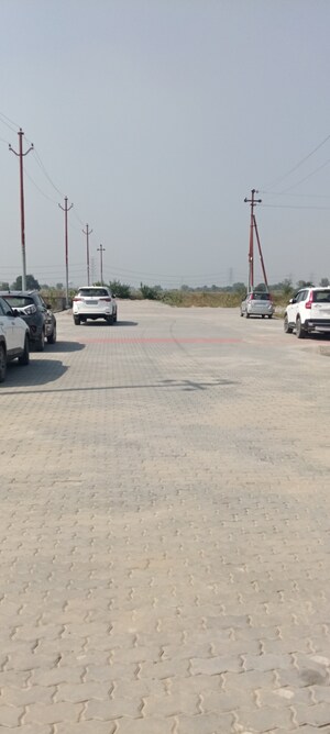  Industrial Plot For Sale in Noida Golf Course