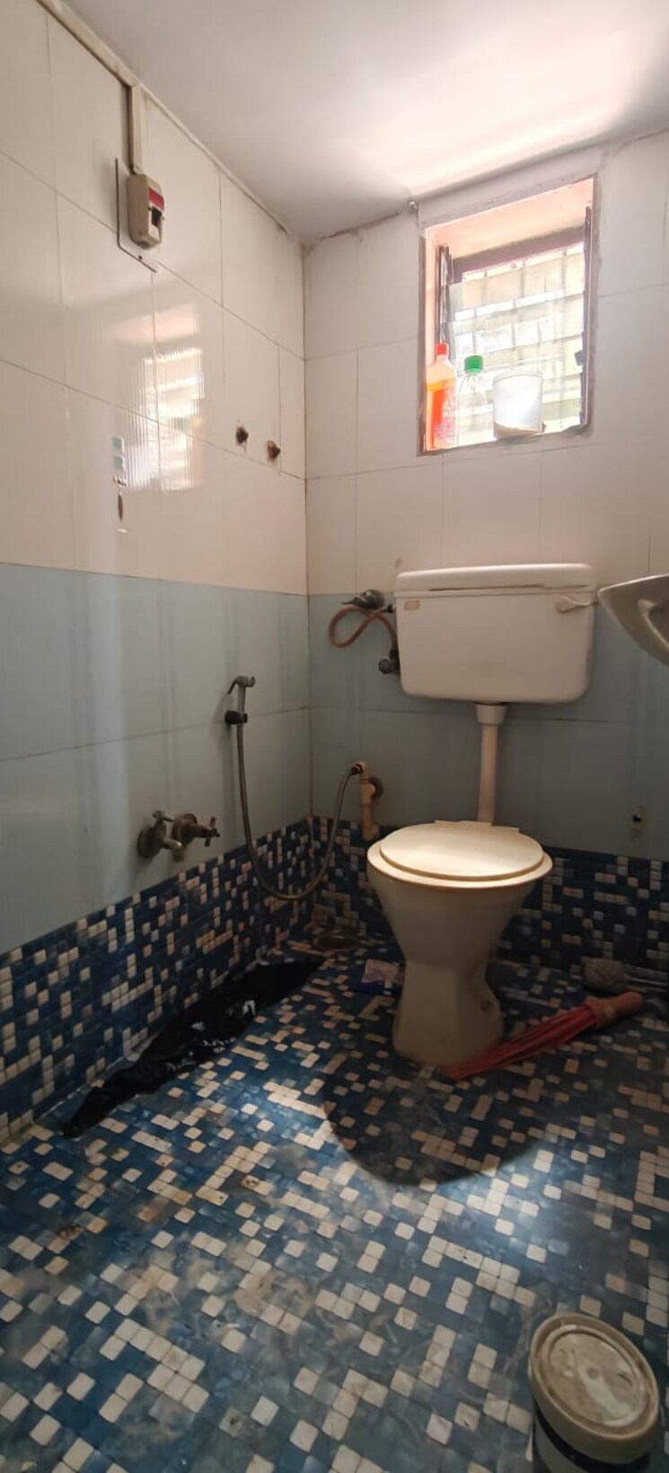 Attached Bathroom, dombivli west 2 Bedroom 850 Sq.Ft. Apartment In Dombivli West Thane 9300831
