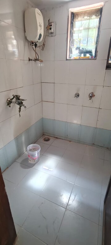 Bathroom in 2 BHK Apartment at Dombivli West – for Rent