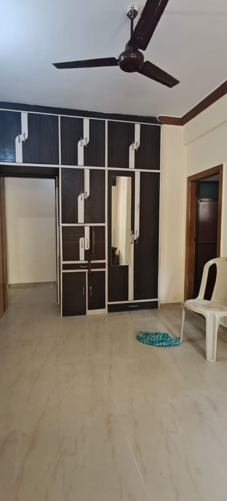 Room, dombivli west 2 Bedroom 850 Sq.Ft. Apartment In Dombivli West Thane 9300831