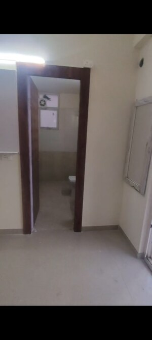 Building Lobby in 2 BHK Apartment at Shree Vardhman Green Court, Sector 90 – for Sale