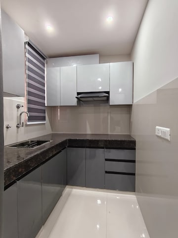 Kitchen in 3 BHK Builder Floor at SS Mayfield Gardens, Sector 51 – for Rent
