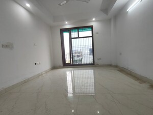 Room in 1 BHK Apartment at Freedom Fighters Enclave – for Rent