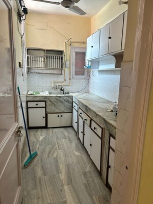 Kitchen in 2 BHK Builder Floor at Sector 22 – for Rent