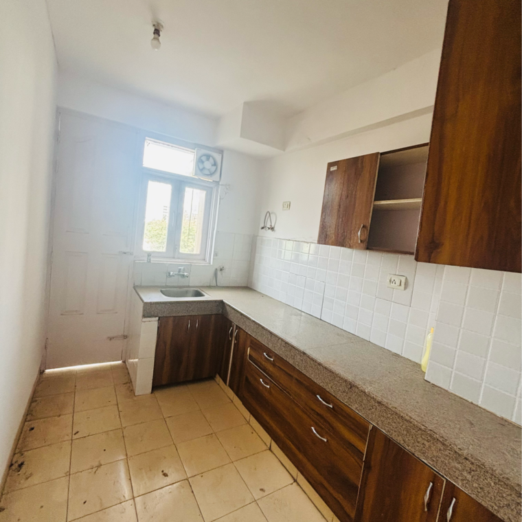 Kitchen, tulip-white 3 Bedroom 1326 Sq.Ft. Apartment In Sector 69 Gurgaon 9300869