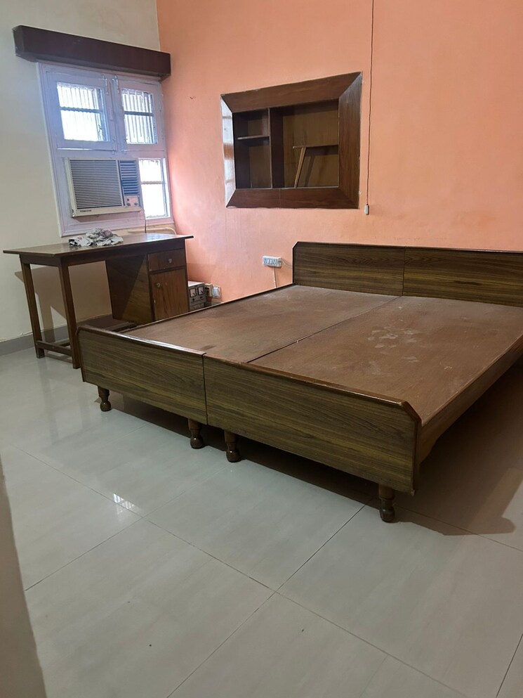 Bedroom, sector 22 2 Bedroom 650 Sq.Ft. Builder Floor In Sector 22 Chandigarh 9300866