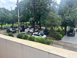 2 BHK Builder Floor For Rent in Sector 22