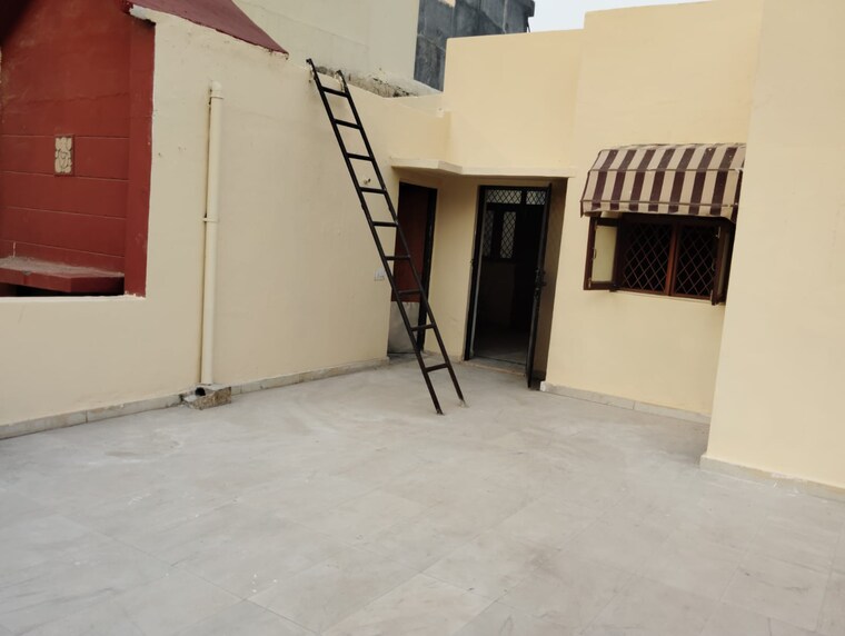 Exterior View, sector 56 1 Bedroom 500 Sq.Ft. Builder Floor In Sector 56 Gurgaon 9300865