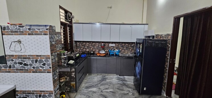 Kitchen, barsat road 5 Bedroom 100 Sq.Yd. Independent House In Barsat Road Panipat 9300878
