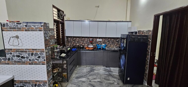 Kitchen, barsat road 5 Bedroom 100 Sq.Yd. Independent House In Barsat Road Panipat 9300878