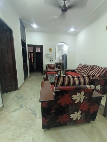 Living Room in 3 BHK Builder Floor at Empire Floors, Sector 57 – for Rent