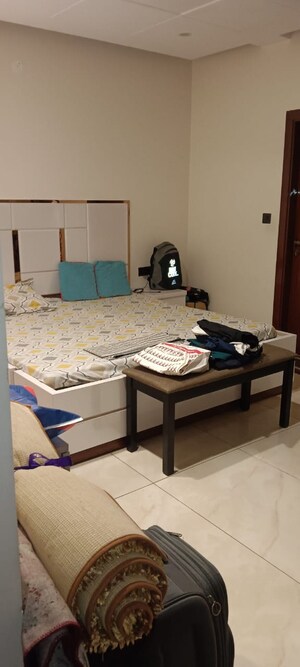 1 RK Independent House For Rent in Arun Vihar Sector 37, Sector 37