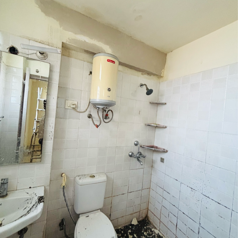 Bathroom, tulip-orange 3 Bedroom 1137 Sq.Ft. Apartment In Sector 70 Gurgaon 9300908