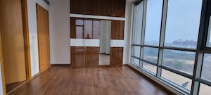 Room in 4 BHK Apartment at Mantri Pinnacle, Hulimavu – for Rent