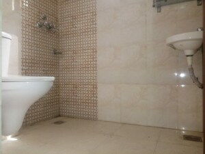 Bathroom in 6 BHK Independent House at RWA Apartments Sector 27, Sector 27 – for Sale