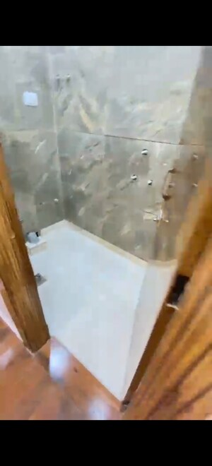 Furnished Amenities in 2 BHK Builder Floor at Dwarka Mor – for Rent