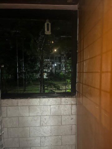 Balcony in 2 BHK Apartment at Chanchal Kalyan Complex, Yari Road – for Rent