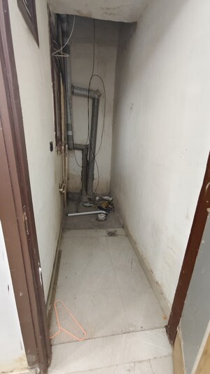 Balcony in 1 BHK Builder Floor at Govindpuri – for Rent