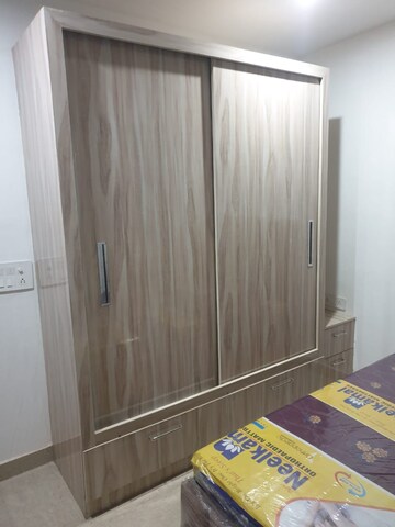 Bedroom in 1 BHK Builder Floor at DLF City Phase V, Dlf Phase V – for Rent
