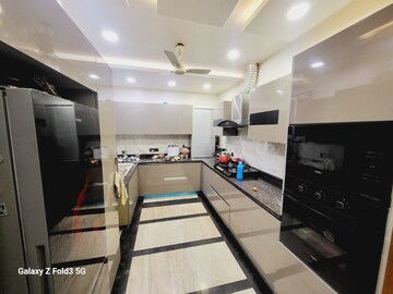 Master Bedroom in 3 BHK Apartment at Emaar Imperial Gardens, Sector 102 – for Sale