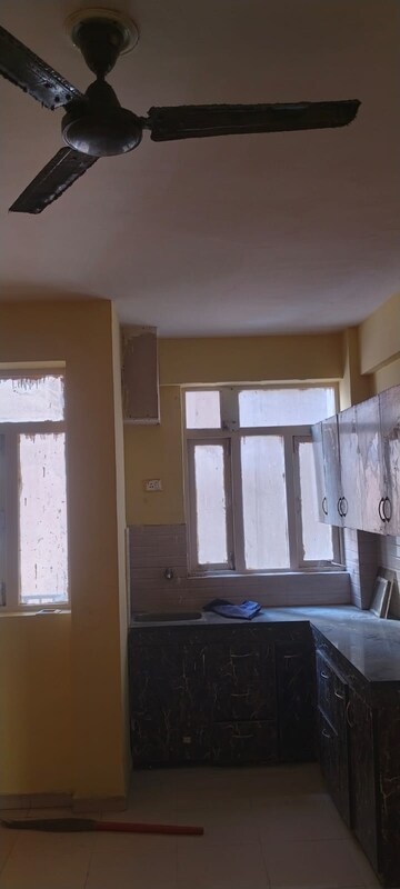 Bedroom in 3 BHK Apartment at Sector 82 – for Rent