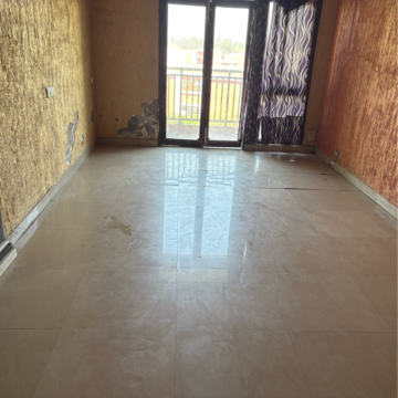 Room in 2 BHK Apartment at Omaxe Happy Homes Bahadurgarh, Sainik Nagar – for Sale