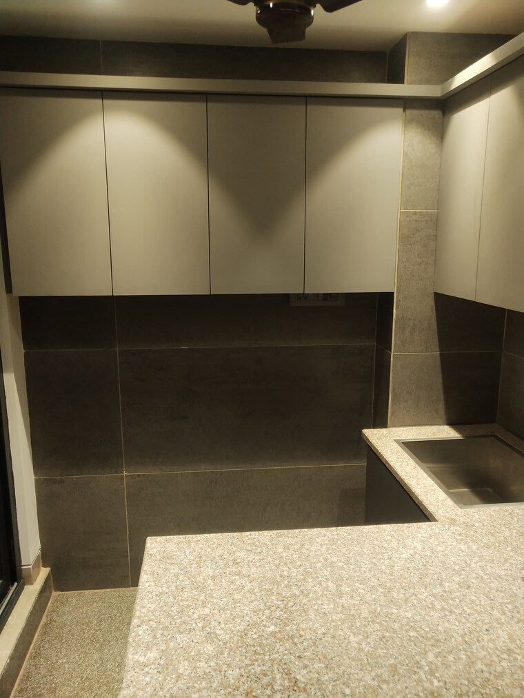 undefined, sector 56 1.5 Bedroom 1050 Sq.Ft. Independent House In Sector 56 Noida 9301062