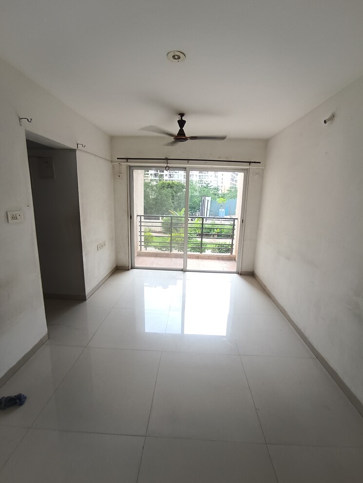 Living Room, gurukrupa-guru-atman 2 Bedroom 890 Sq.Ft. Apartment In Kalyan West Thane 9301083