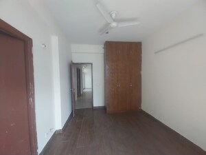 Room in 2 BHK Apartment at Saya Zion, Sector 4 Greater Noida – for Sale