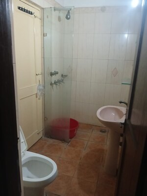 Master Bedroom in 3.5 BHK Independent House at Sector 56 – for Rent