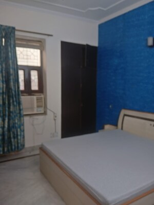Room in 3.5 BHK Independent House at Sector 56 – for Rent