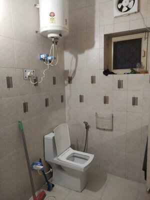 Attached Bathroom in 2.5 BHK Independent House at Sector 55 – for Rent