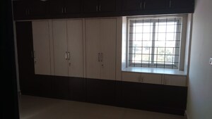 Room in 3 BHK Apartment at Anandbagh – for Sale