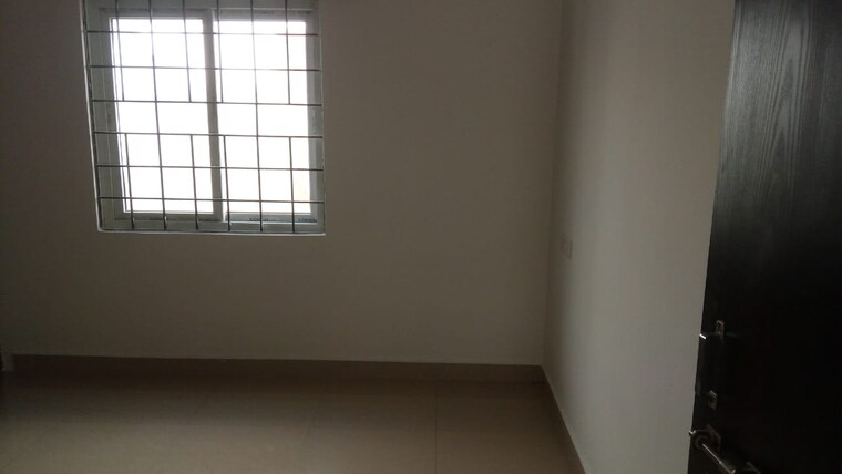 Room, anandbagh 3 Bedroom 1300 Sq.Ft. Apartment In Anandbagh Hyderabad 9301145