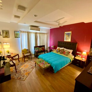 Bedroom in 4 BHK Independent House at Banjara Hills – for Sale