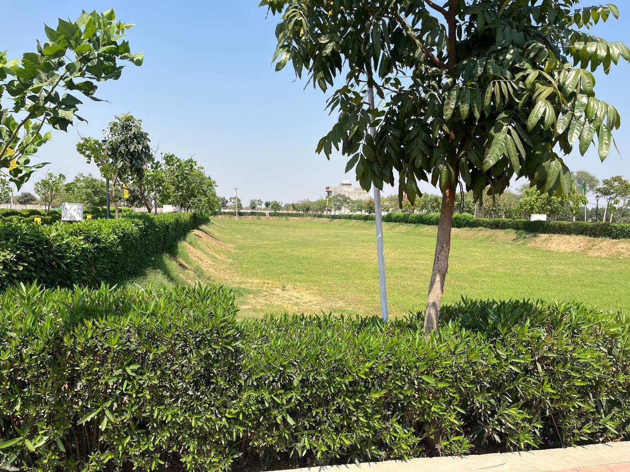 Plot For Sale in Parklands