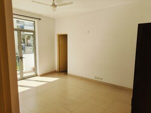 Room in 2.5 BHK Builder Floor at M3M Soulitude, Sector 89 – for Rent