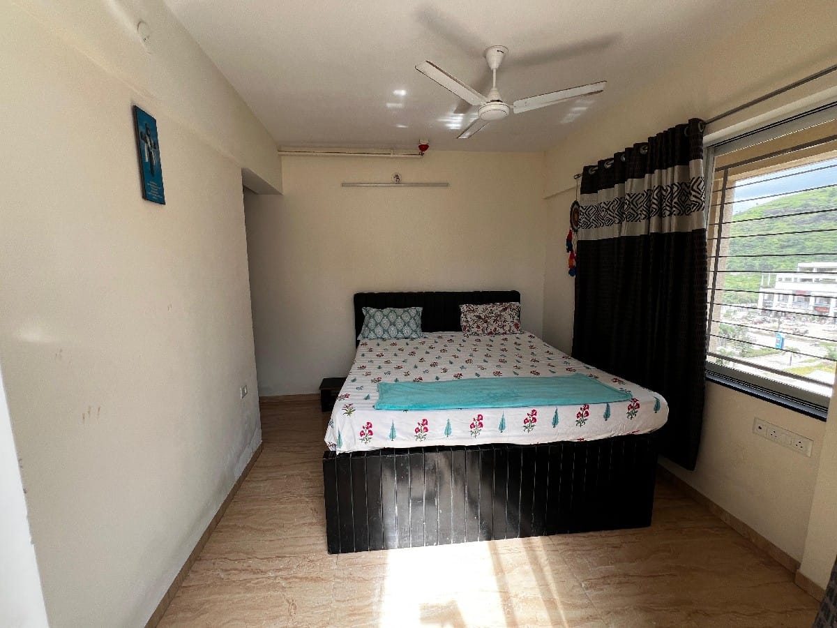 2 BHK Apartment For Rent in Smital Residency