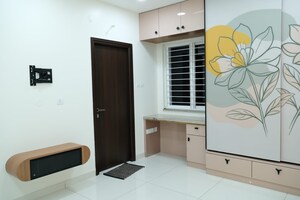 Room in 2.5 BHK Apartment at Aparna Sarovar Zicon, Nallagandla – for Rent