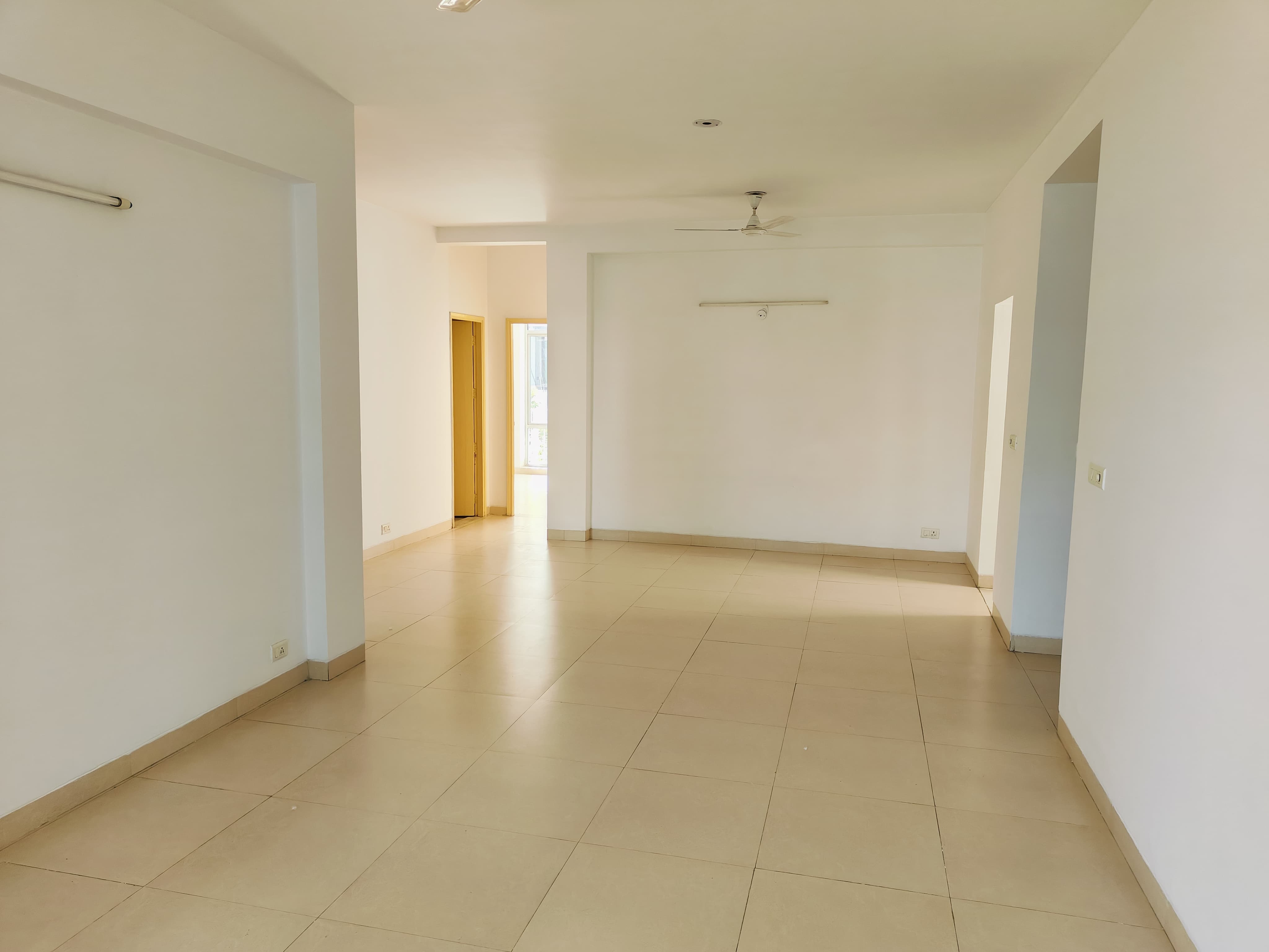 3.5 BHK + Study Room Builder Floor For Rent in M3M Soulitude