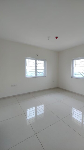 Room in 3 BHK Apartment at Avon Vista, Balewadi – for Rent